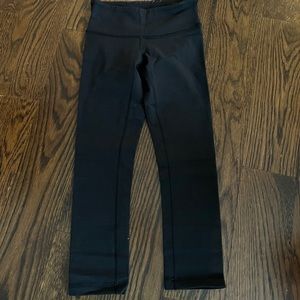 Lululemon crop leggings
